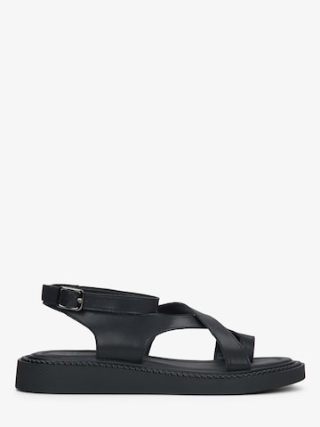 Estro Sandaal '22-21' in Zwart: voorkant