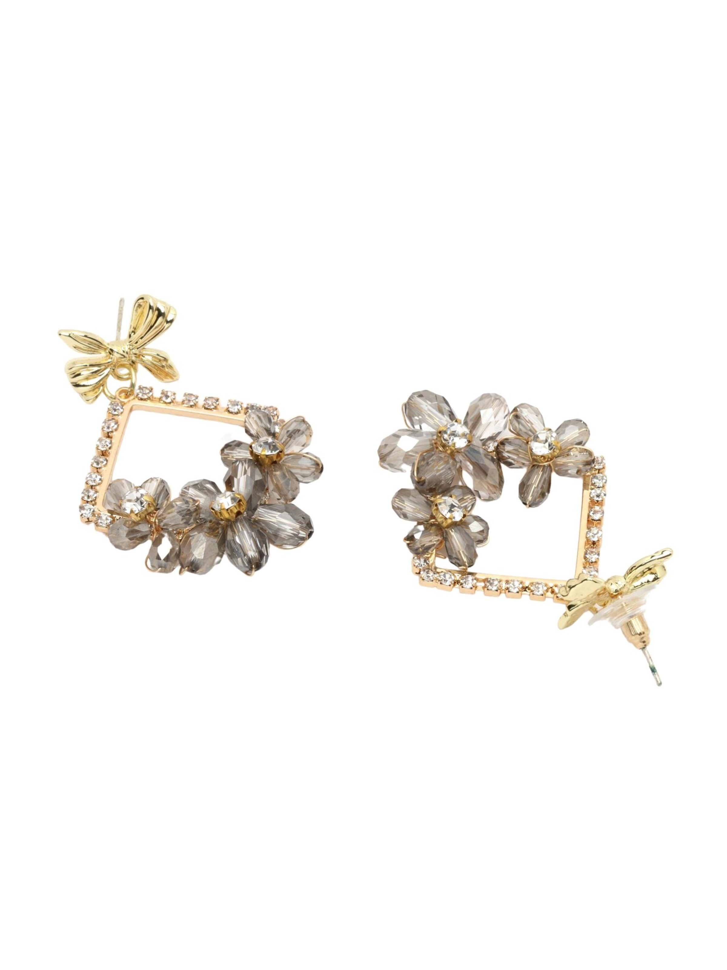 Boucles d'oreilles 'Dariaia' AVANT-GARDE PARIS en or