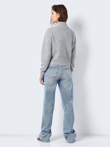 Pull-over 'NELLA' Noisy may en gris