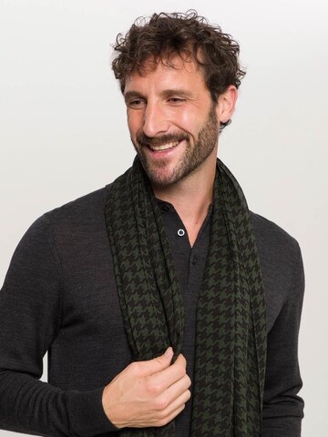 bugatti Scarf in Green