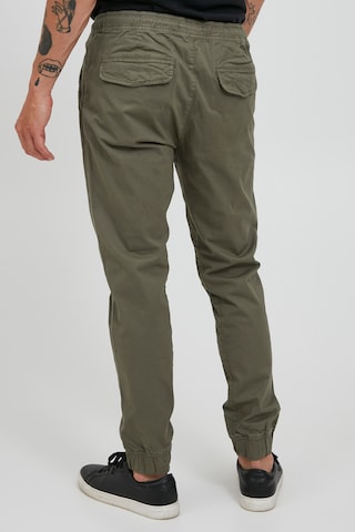 !Solid Tapered Pants in Green