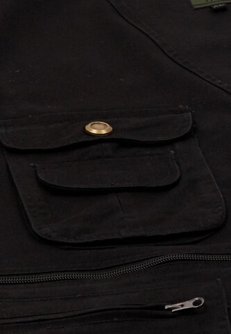 TALOON Vest in Black