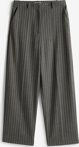 TOMMY HILFIGER Loose fit Trousers with creases in Grey: front