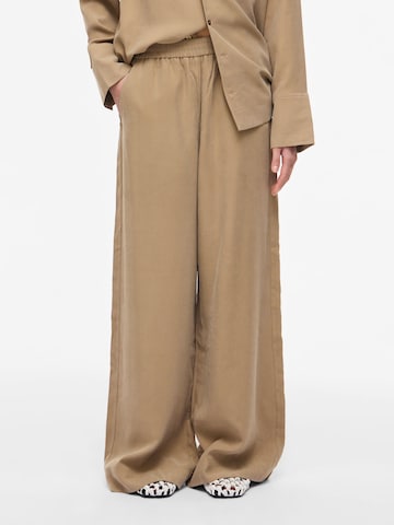 ROUGE EDIT Wide Leg Bukser i brun: forside