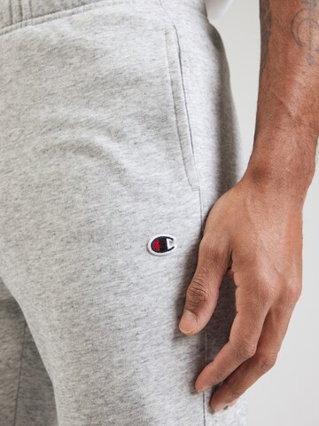 Champion Authentic Athletic Apparel Tapered Nadrág - szürke