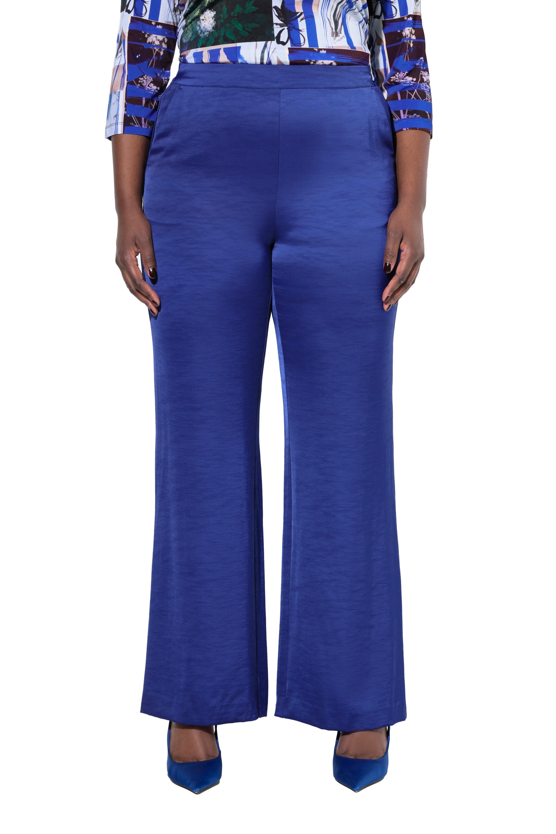 Ulla Popken Regular Pants in Blue: front