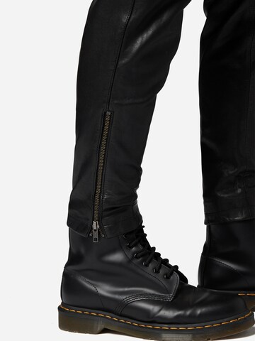 Tapered Pantaloni 'Mike' di RICANO in nero