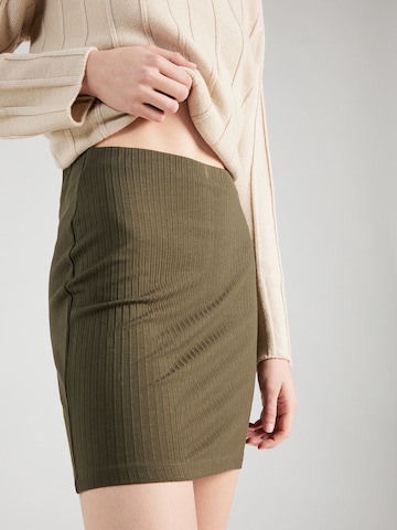 ABOUT YOU Skirt 'Amanda' in Green