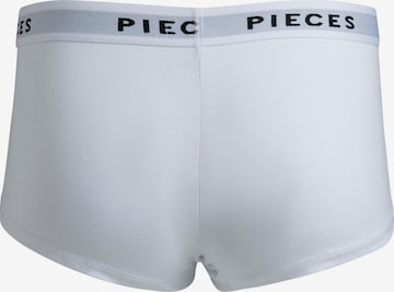 PIECES Boyshorts in White