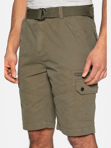 Threadbare Regular Shorts 'Propane' in Grün