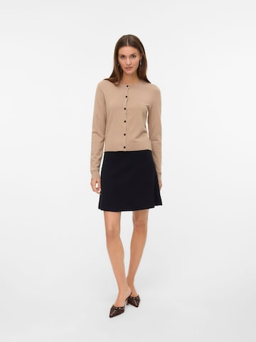 Cardigan 'VICKY' VERO MODA en beige : devant