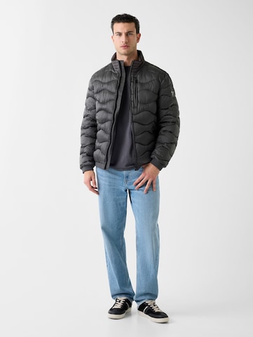 GUESS Between-Season Jacket in Black