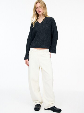 Pull&Bear Sweater in Grey