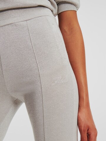 Karl Lagerfeld - Slimfit Pantalón ' Fashion Lurex Sweatpants ' en plata