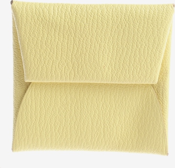 HERMÈS Geldbörse / Etui One Size in Gelb: Vorderseite