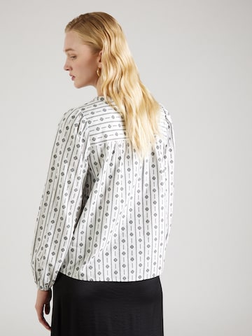 Camicia da donna 'Popover' di Marks & Spencer in bianco