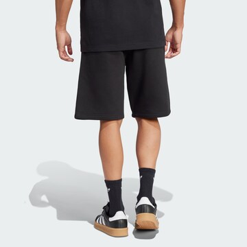 ADIDAS ORIGINALS Regular Sports trousers 'Manchester United VRCT' in Black