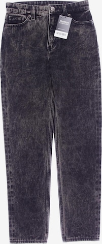Monki Jeans in 24 in Grey: front