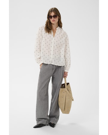 SOAKED IN LUXURY Blouse 'Amelie' in White