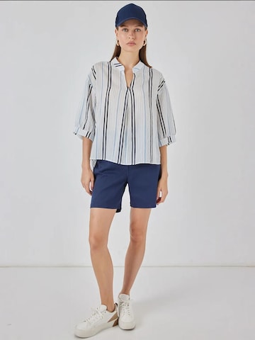 Bigdart - Blusa em azul