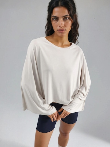 T-shirt Busem en beige : devant