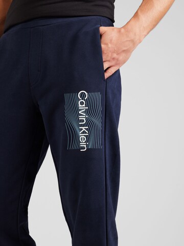 Calvin Klein Tapered Broek in Blauw