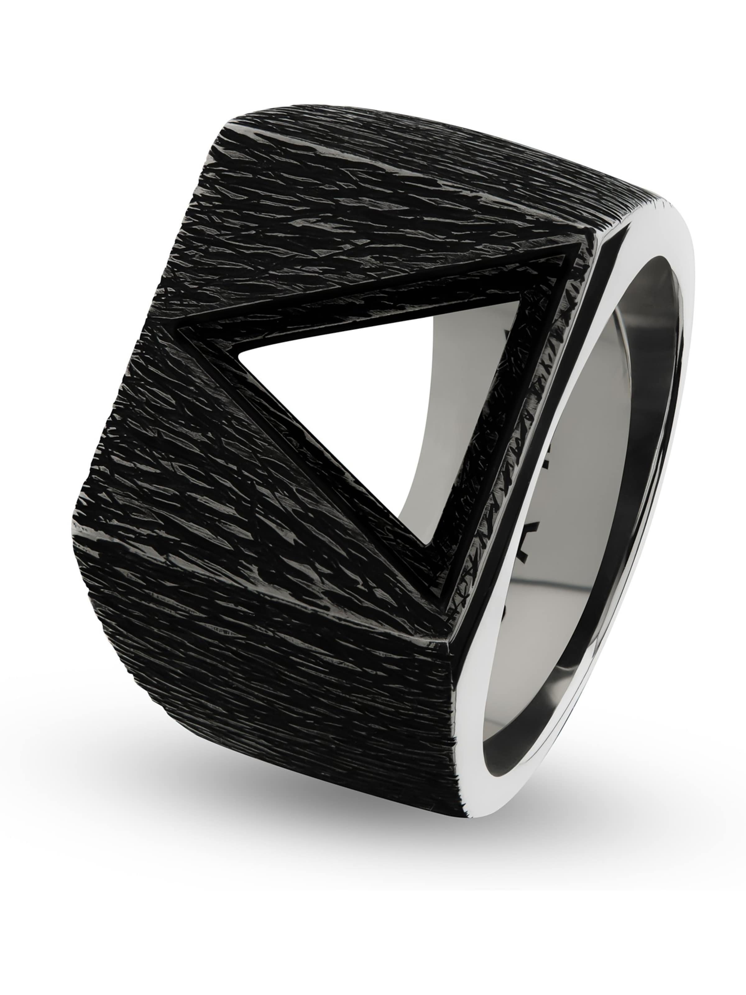 UNSAME Ring in Schwarz: Vorderseite