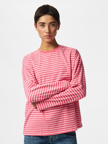 Tricou 'PCSADIE' de la PIECES pe roz: față