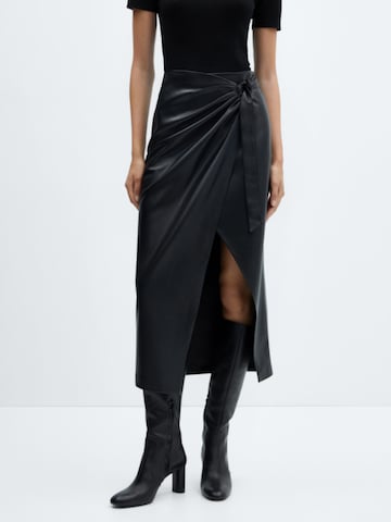 MANGO Spódnica 'Emilia' w kolorze czarny: przód