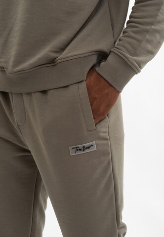 Tom Barron Sports suit in Green
