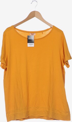 TRIANGLE Top & Shirt in 4XL in Yellow: front