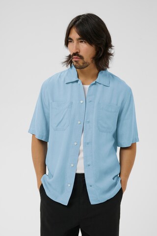 Matinique Regular Fit Skjorte 'Pelton' i blå: forside