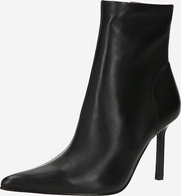 STEVE MADDEN Ботинки 'Iyanna' в Черный: спереди