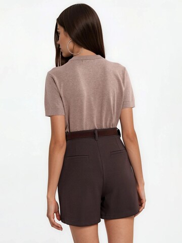 Qu Style Wide Leg Shorts in Braun