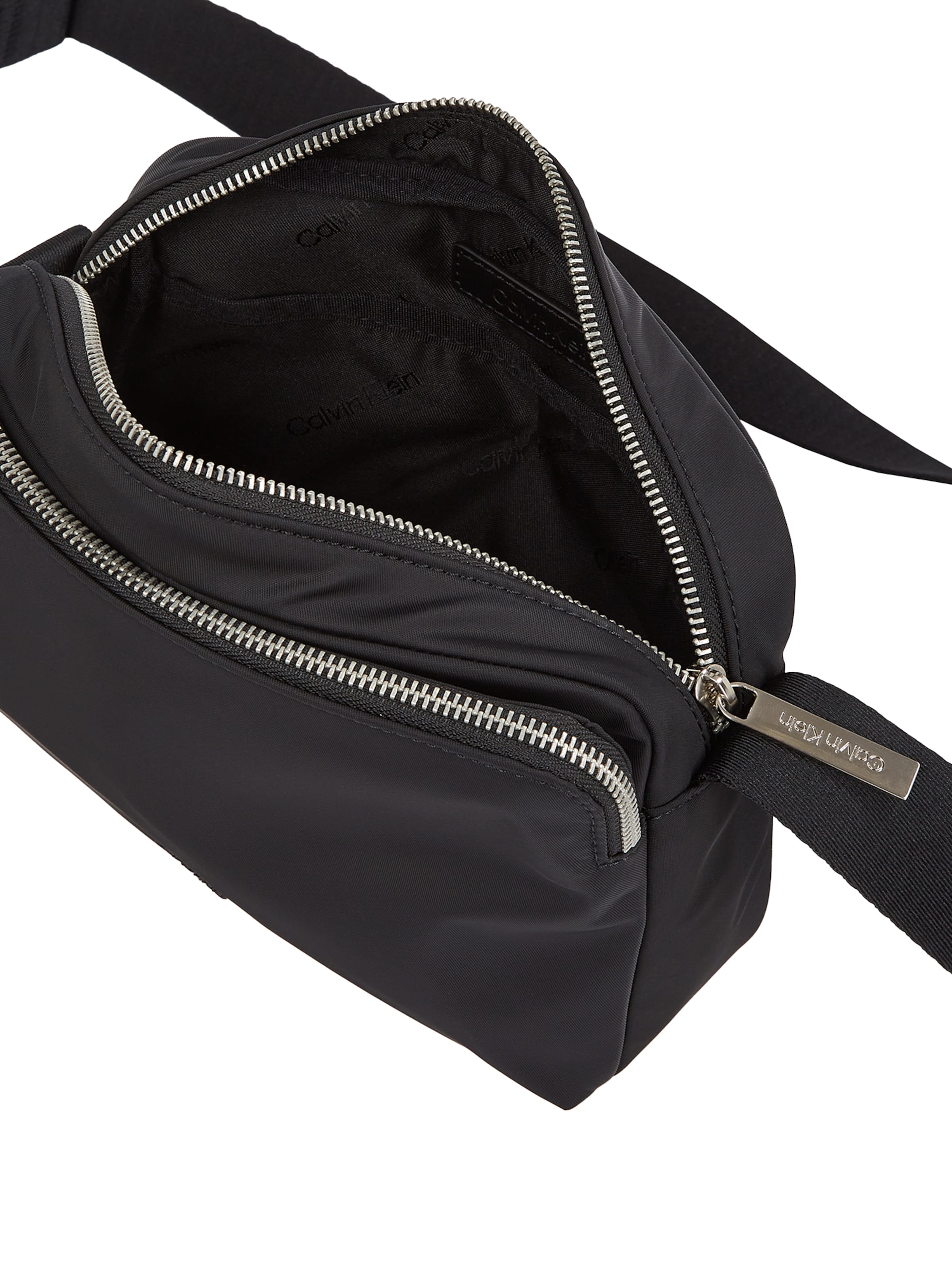 Calvin Klein Skuldertaske i sort