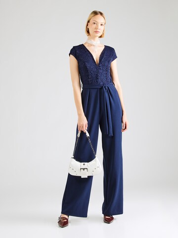 Tuta jumpsuit di VILA in blu