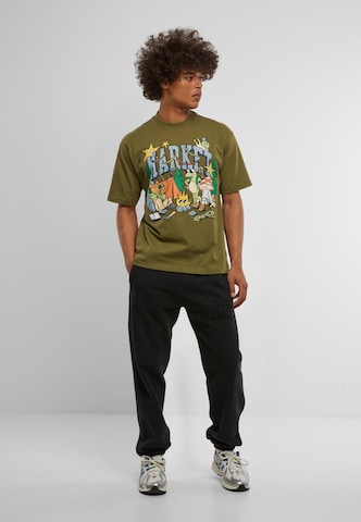 MARKET T-Shirt 'Backcountry Buds' in Grün