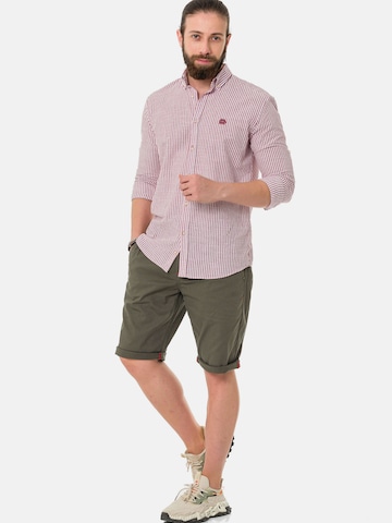 Coupe slim Chemise 'CH194' CIPO & BAXX en rouge