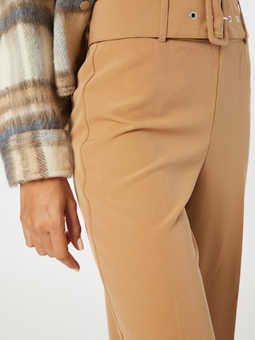 VILA Loose fit Trousers with creases 'Bloa' in Brown