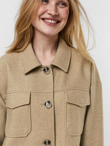 VERO MODA Between-Seasons Coat 'Dafneray' in Brown