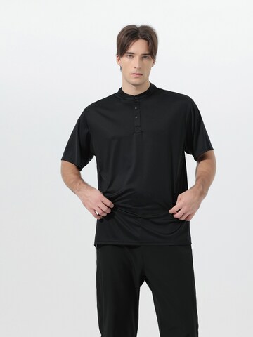 YOUTHUP Shirt 'Leibfrei' in Black: front