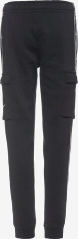 Nike Sportswear Tapered Trousers in Black