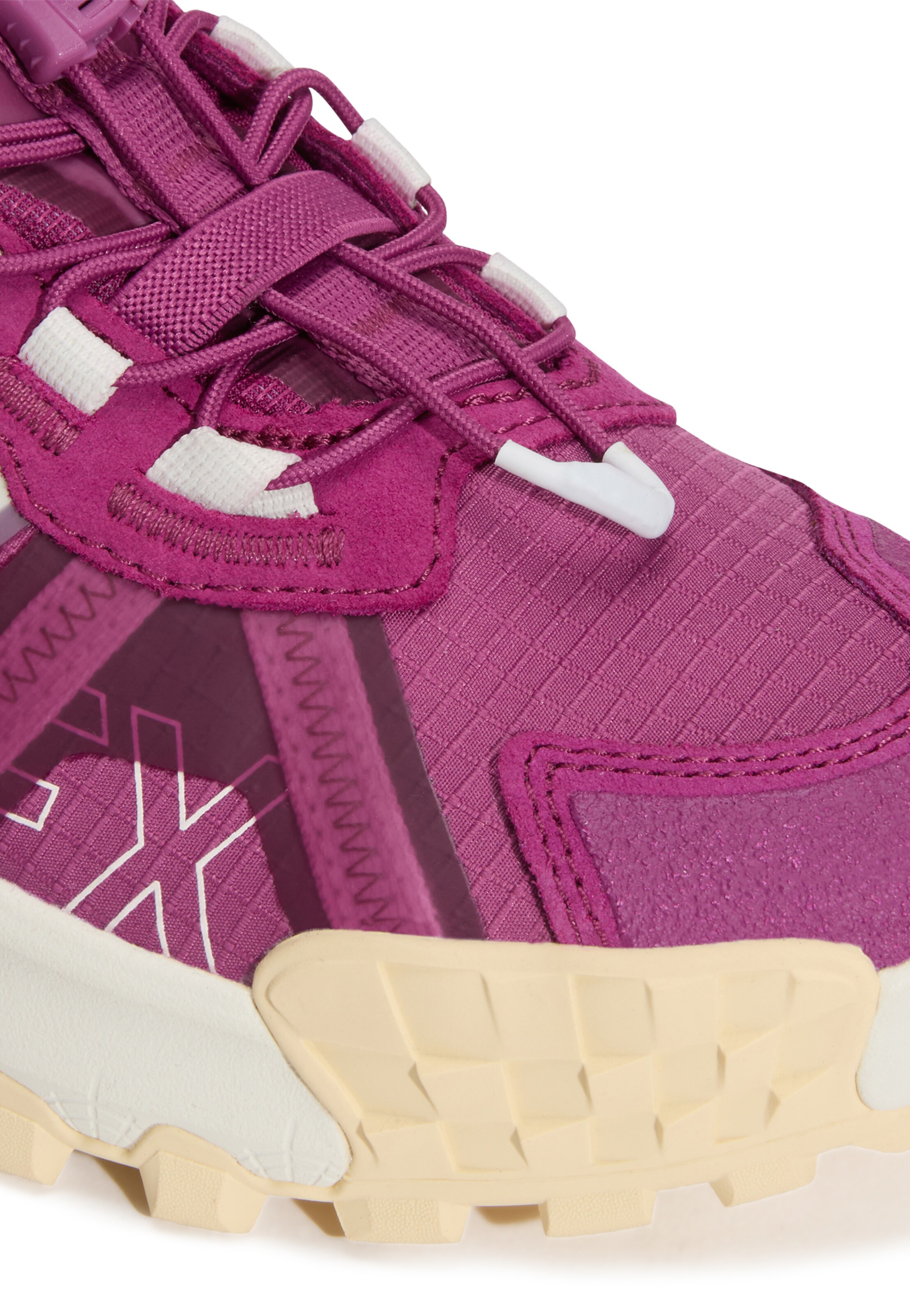 Chaussure basse VANS en rose
