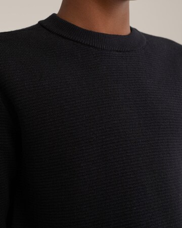 WE Fashion Sweater in Black