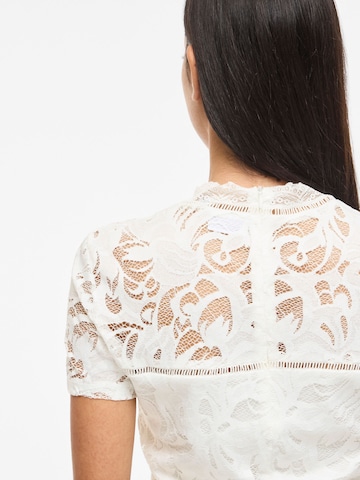 Bluză 'Stasia' de la VILA pe alb