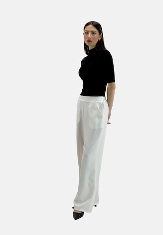 Elara Wide Leg Hose in Weiß
