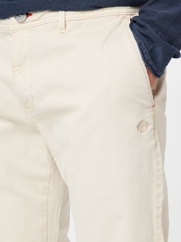 CAMP DAVID רגיל מכנסי צ'ינו בלבן