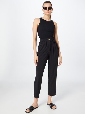 Soft Rebels Regular Pleat-Front Pants 'Brianna' in Black