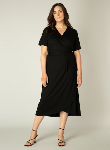 BASE LEVEL CURVY Dress 'Abbie' in Black: front