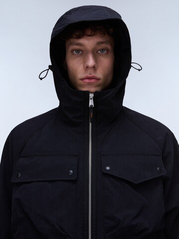 juoda NAPAPIJRI Demisezoninė striukė 'A-Rivalto Cot'